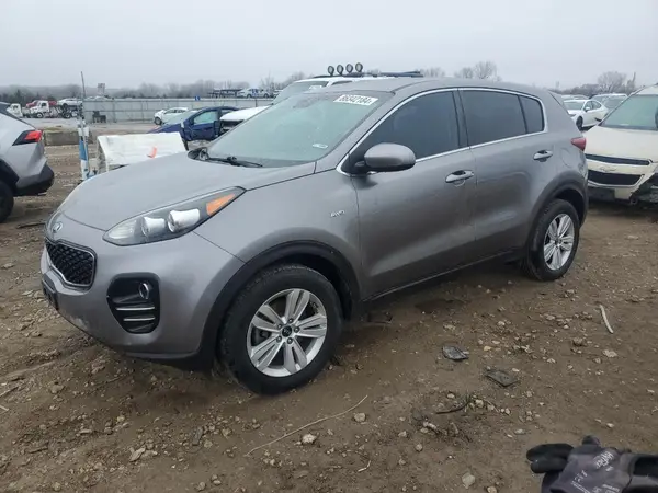 KNDPMCACXJ7338852 2018 KIA SPORTAGE - Image 1