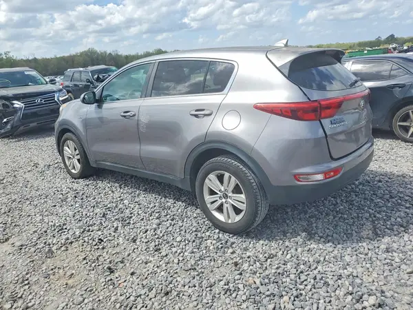 KNDPMCACXJ7347602 2018 KIA SPORTAGE - Image 2