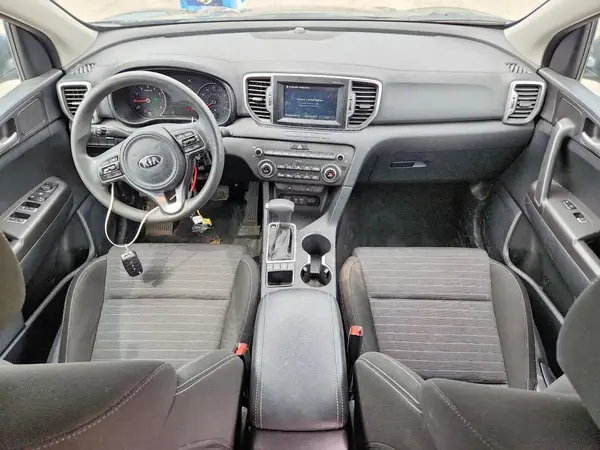 KNDPMCACXJ7368174 2018 KIA SPORTAGE - Image 8