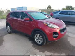 KNDPMCACXJ7379451 2018 KIA SPORTAGE
