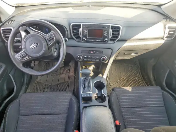 KNDPMCACXJ7393429 2018 KIA SPORTAGE - Image 8