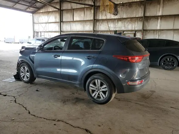 KNDPMCACXJ7401030 2018 KIA SPORTAGE - Image 2
