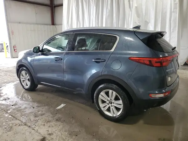 KNDPMCACXJ7417275 2018 KIA SPORTAGE - Image 2