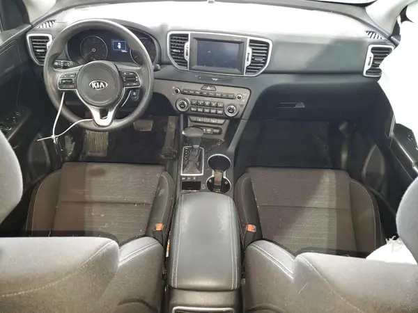 KNDPMCACXJ7417275 2018 KIA SPORTAGE - Image 8
