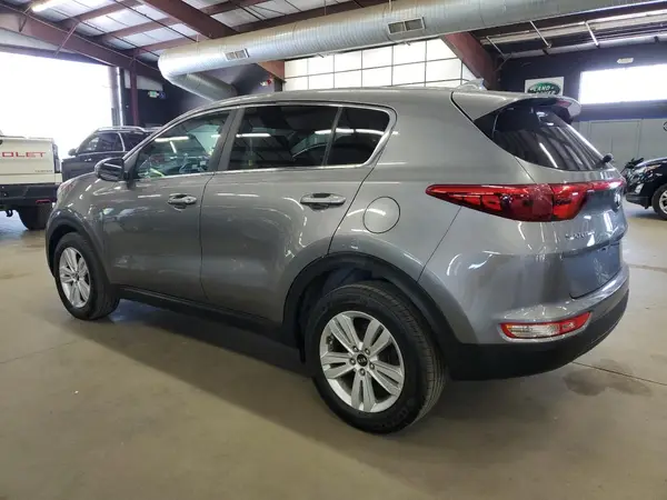KNDPMCACXJ7430494 2018 KIA SPORTAGE - Image 2