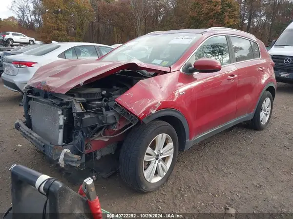 KNDPMCACXJ7446386 2018 KIA SPORTAGE - Image 2