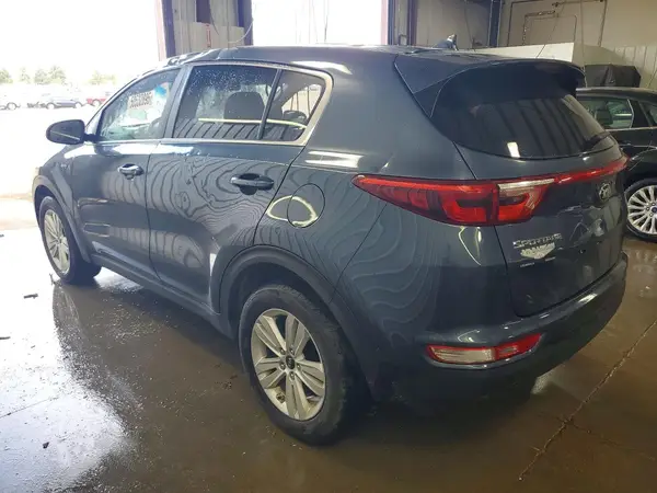 KNDPMCACXJ7448199 2018 KIA SPORTAGE - Image 2