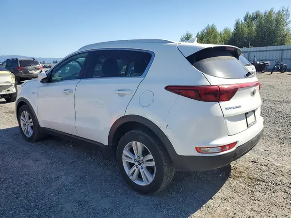 KNDPMCACXJ7462331 2018 KIA SPORTAGE - Image 2