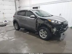 KNDPMCACXJ7472681 2018 KIA SPORTAGE