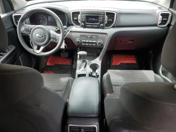 KNDPMCACXJ7487424 2018 KIA SPORTAGE - Image 8
