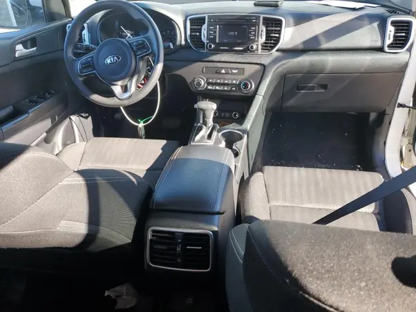 KNDPMCACXK7492379 2019 KIA SPORTAGE - Image 8