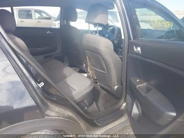 KNDPMCACXK7494407 2019 KIA SPORTAGE - Image 8