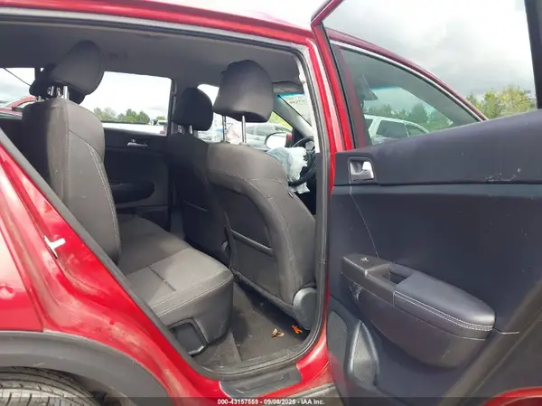 KNDPMCACXK7502344 2019 KIA SPORTAGE - Image 8
