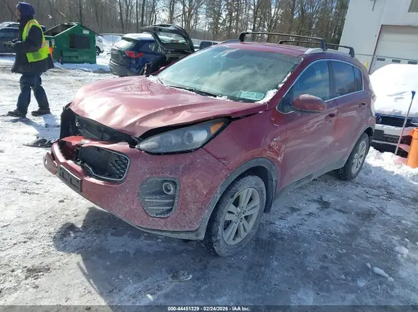 KNDPMCACXK7526675 2019 KIA SPORTAGE - Image 2