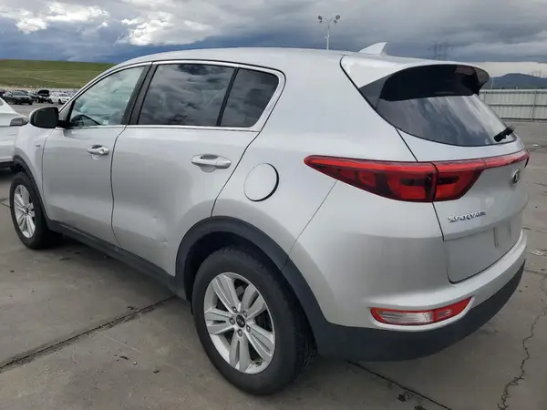 KNDPMCACXK7530936 2019 KIA SPORTAGE - Image 2