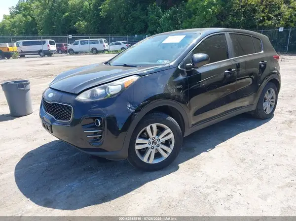KNDPMCACXK7543279 2019 KIA SPORTAGE - Image 2