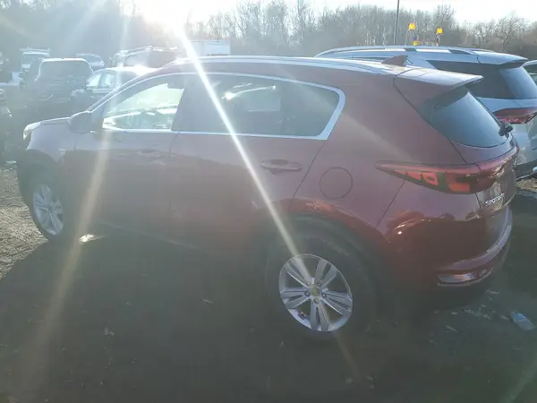 KNDPMCACXK7559630 2019 KIA SPORTAGE - Image 2