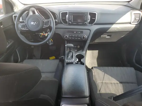 KNDPMCACXK7560860 2019 KIA SPORTAGE - Image 8