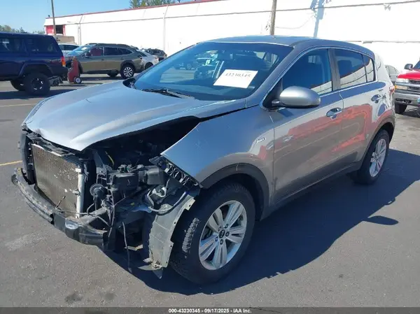 KNDPMCACXK7591980 2019 KIA SPORTAGE - Image 2