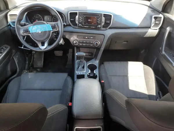 KNDPMCACXK7598122 2019 KIA SPORTAGE - Image 8