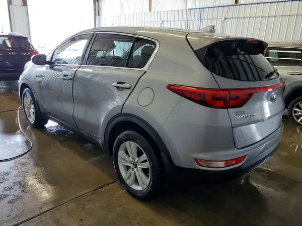 KNDPMCACXK7601889 2019 KIA SPORTAGE - Image 2