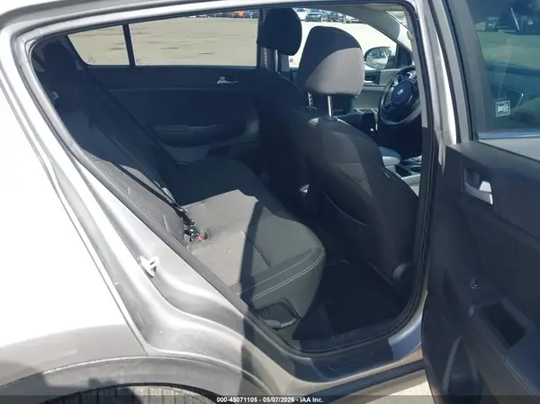 KNDPMCACXK7609300 2019 KIA SPORTAGE - Image 8