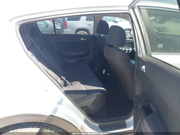 KNDPMCACXK7610740 2019 KIA SPORTAGE - Image 8
