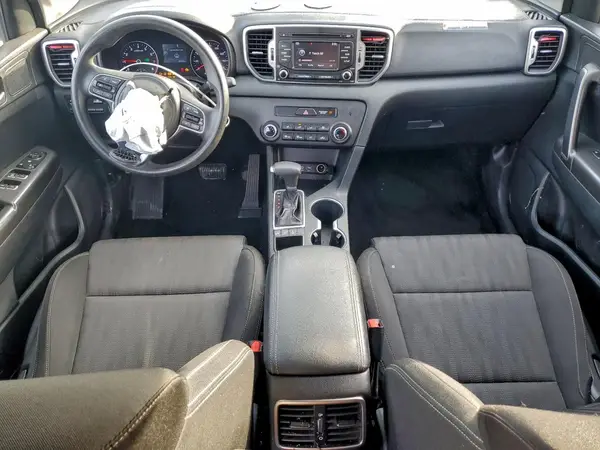KNDPMCACXK7614853 2019 KIA SPORTAGE - Image 8