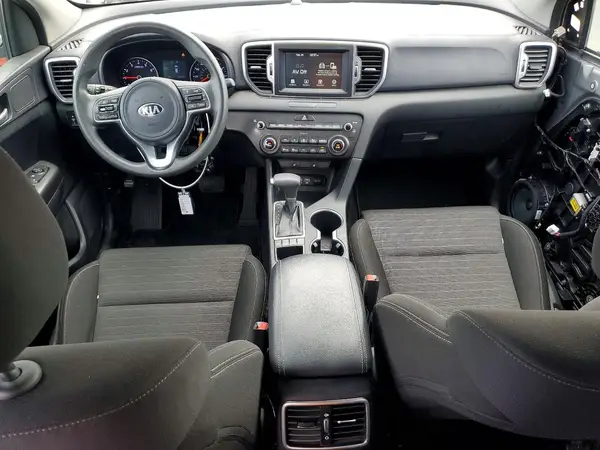 KNDPMCACXK7617784 2019 KIA SPORTAGE - Image 8