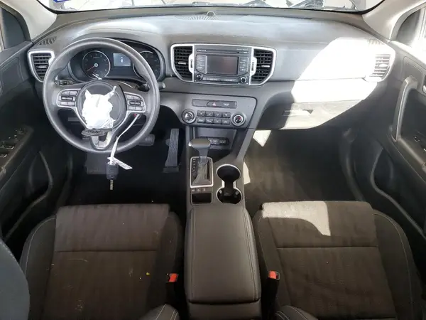 KNDPMCACXK7623164 2019 KIA SPORTAGE - Image 8