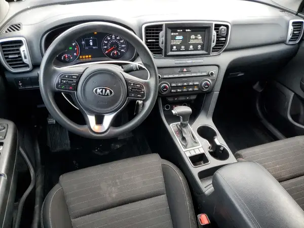 KNDPMCACXK7625349 2019 KIA SPORTAGE - Image 8