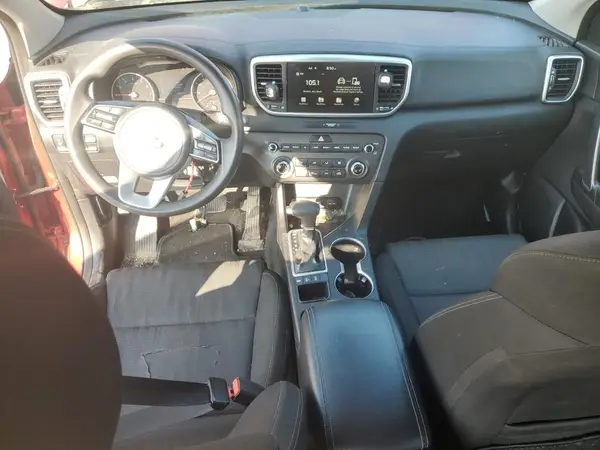 KNDPMCACXM7861079 2021 KIA SPORTAGE - Image 8