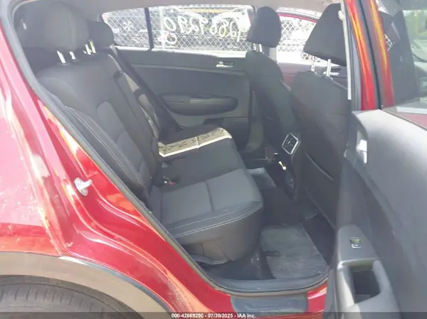 KNDPMCACXM7885138 2021 KIA SPORTAGE - Image 8