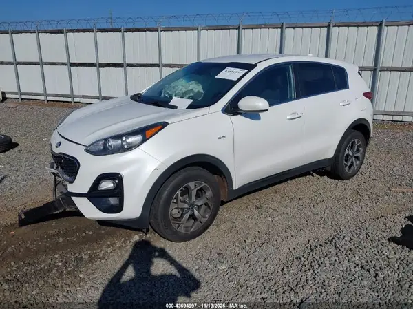 KNDPMCACXM7933883 2021 KIA SPORTAGE - Image 2