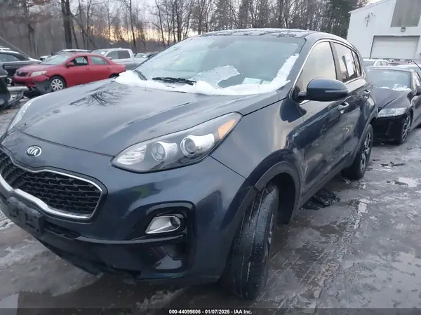 KNDPMCACXM7936413 2021 KIA SPORTAGE - Image 2