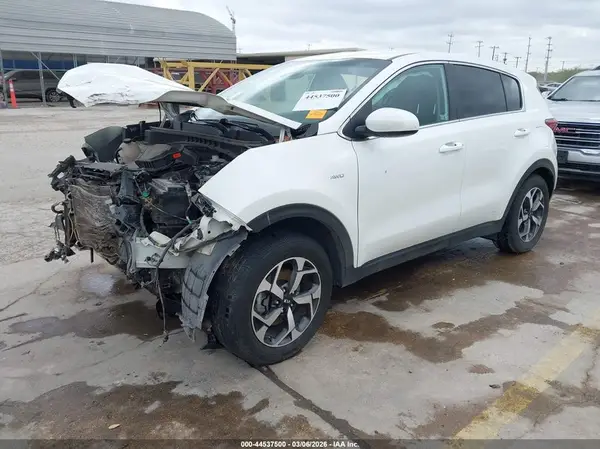 KNDPMCACXM7944074 2021 KIA SPORTAGE - Image 2