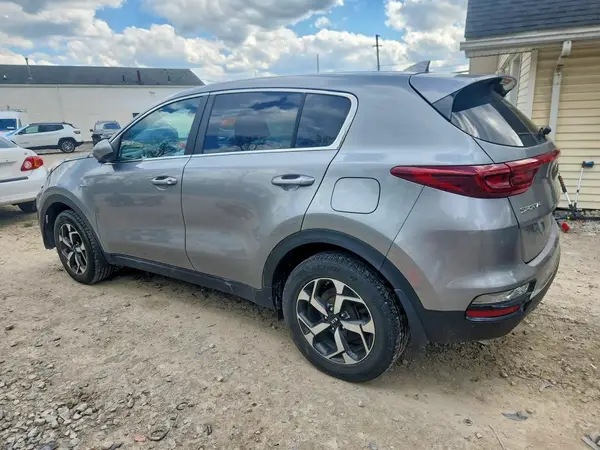 KNDPMCACXN7000003 2022 KIA SPORTAGE - Image 2