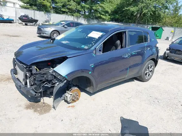 KNDPMCACXN7951303 2022 KIA SPORTAGE - Image 2