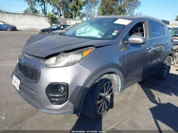 KNDPN3AC0H7050359 2017 KIA SPORTAGE - Image 2