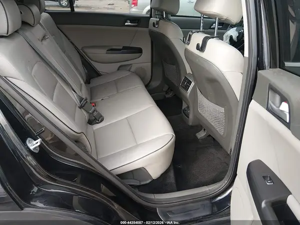 KNDPN3AC0H7075469 2017 KIA SPORTAGE - Image 8