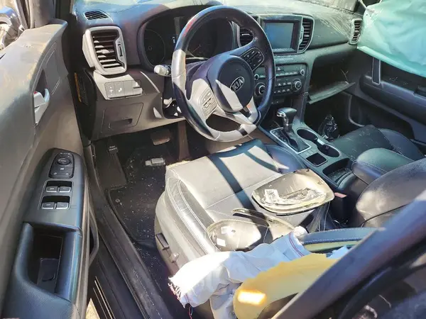 KNDPN3AC0H7085760 2017 KIA SPORTAGE - Image 8
