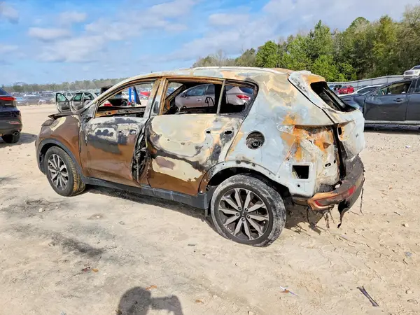 KNDPN3AC0H7112598 2017 KIA SPORTAGE - Image 2