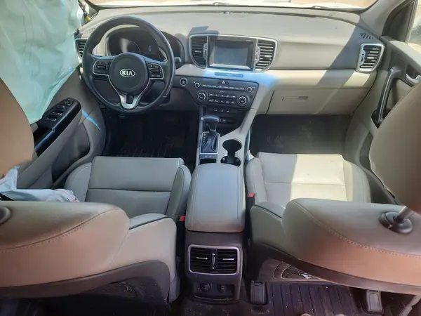 KNDPN3AC0H7114187 2017 KIA SPORTAGE - Image 8