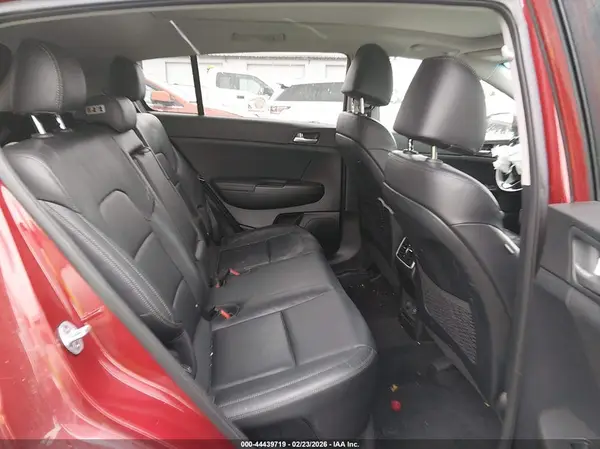 KNDPN3AC0H7151823 2017 KIA SPORTAGE - Image 8