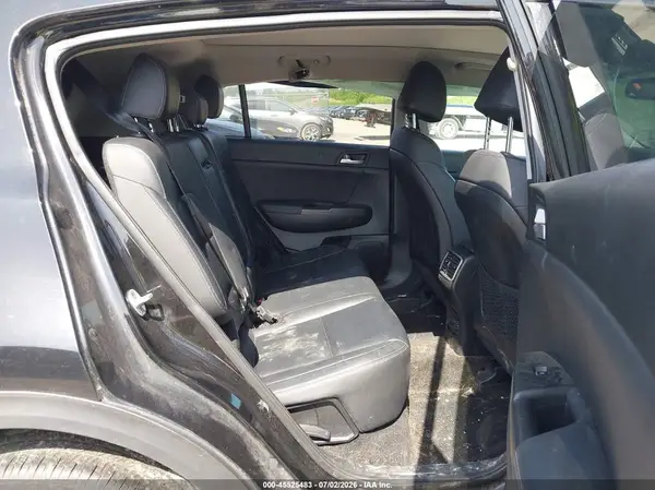 KNDPN3AC0H7268964 2017 KIA SPORTAGE - Image 8