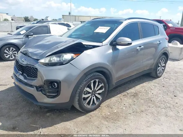 KNDPN3AC0J7334693 2018 KIA SPORTAGE - Image 2