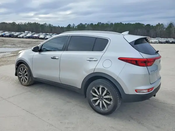 KNDPN3AC0J7390617 2018 KIA SPORTAGE - Image 2