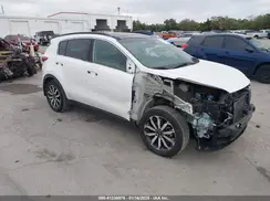 KNDPN3AC0J7400241 2018 KIA SPORTAGE