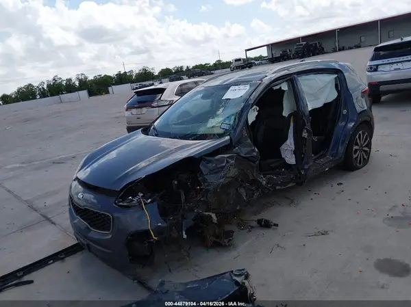 KNDPN3AC0J7400742 2018 KIA SPORTAGE - Image 2