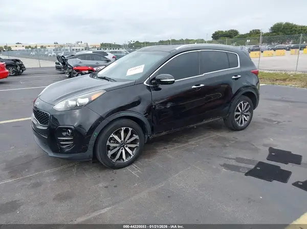 KNDPN3AC0J7401941 2018 KIA SPORTAGE - Image 2